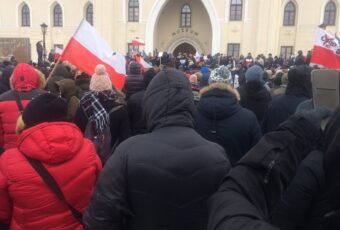 Ratownik: Za ujawnienie zgonu poszczepiennego zostałem zwolniony